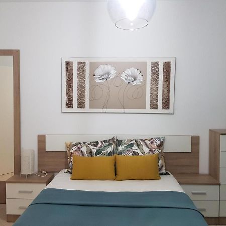 Apartamento Encantador Лусена Екстериор снимка